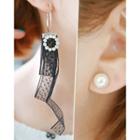 Lace-dangle Asymmetric Earrings