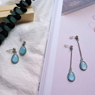 Droplet Stone Dangle Earring