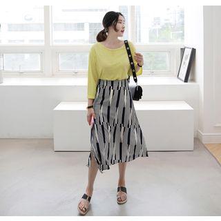 Band-waist Asymmetric-hem Pattern Long Skirt