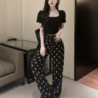 Square Neck T-shirt / Print Wide Leg Pants