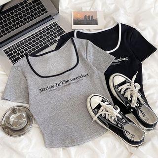 Short-sleeve Lettering Embroidered Contrast Trim Cropped Top