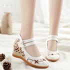 Chinese Traditional Platform Wedge Shoes