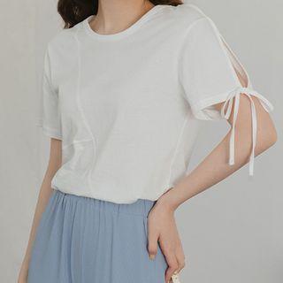 Plain Cut-out Short-sleeve Top