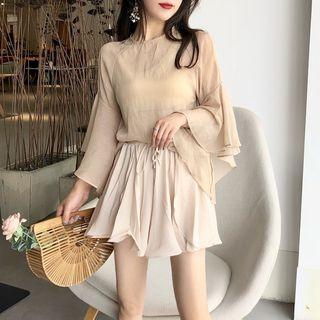 Plain Long-sleeve Top / Wide Leg Shorts