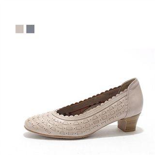 Genuine Leather Woven Pumps