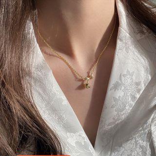 Rose Rhinestone Pendant Alloy Necklace Gold - One Size