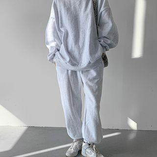 Set: Oversized Sweatshirt + Jogger Pants