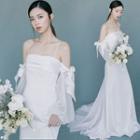 Spaghetti Strap Long Sleeve Trained Wedding Gown