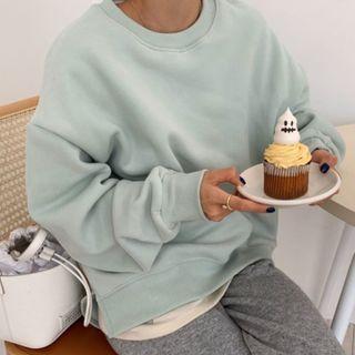 Slit-side Plain Pullover