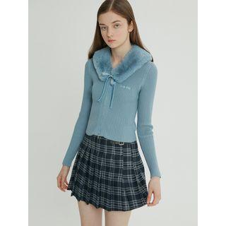 Snug Club Cropped Cardigan With Faux-fur Collar Light Blue - One Size