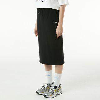 Embroidered Pocket-side Midi Skirt Black - One Size
