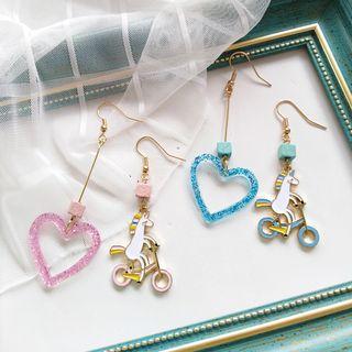 Non-matching Alloy Unicorn & Heart Dangle Earring