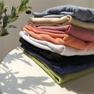 High-neck / Mock-neck Top