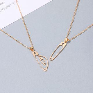 Safety Pin Pendant Alloy Necklace 1 Pc - 01 - Dz067 - Gold - One Size