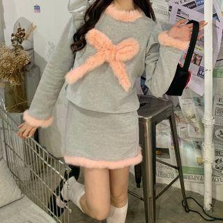 Long-sleeve Furry Trim Sweatshirt / Mini Skirt