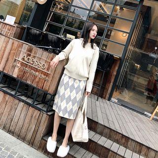 Set: Patterned Linen Hoodie + Skirt