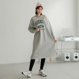 Fleece-lined Letter Midi Sweatshirt Dress