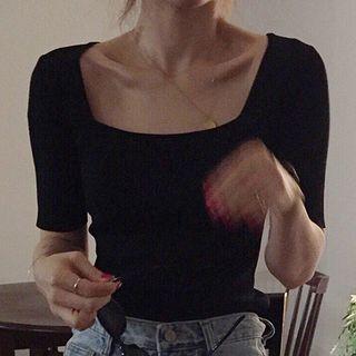 Short-sleeve Square Neck Knit Top Black - One Size