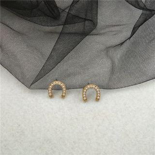 Faux Pearl U Shape Earring