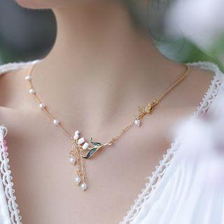 Flower Faux Pearl Fringed Alloy Necklace Gold - One Size
