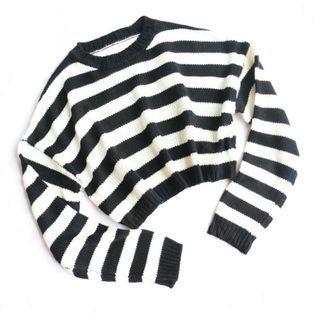 Two-tone Long-sleeve Knit Crop Top