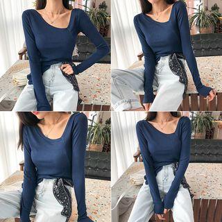Asymmetric V-neck Slim Top