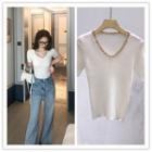 Short-sleeve Chain Detail Knit Top