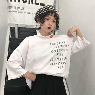 3/4-sleeve Mock-neck Letter T-shirt