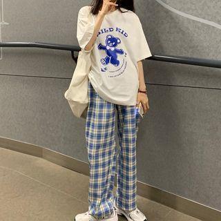 Printed Short Sleeve T-shirt / Plaid Pants