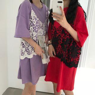 Set : Elbow-sleeve T-shirt Dress + Lace Spaghetti Strap Top