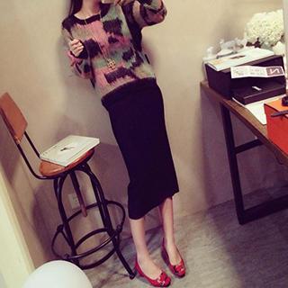 Set: Sweater + Midi Skirt