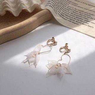 Acrylic Petal Alloy Heart Fringed Earring