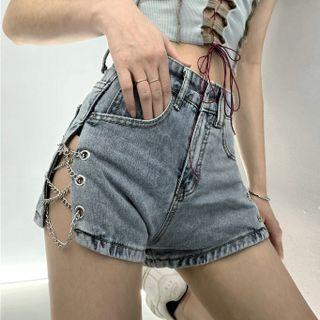 High Waist Chain Accent Denim Hot Pants