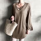 Strappy V-neck Long T-shirt