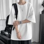 Short-sleeve Plain Quilted T-shirt