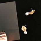 Metallic Geometric Faux Pearl Drop Earring