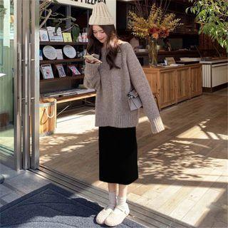 Set : Plain Sweater + Plain Shift Skirt