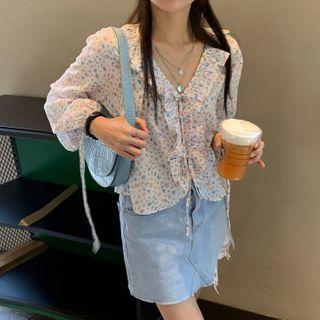 Floral Print Ruffled Blouse / Mini A-line Denim Skirt