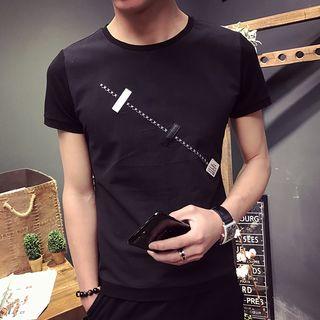 Short-sleeve Embroidered Crewneck T-shirt