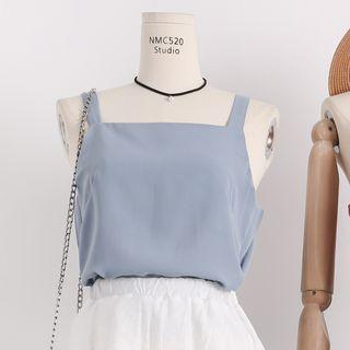 Square-neck Plain Vest