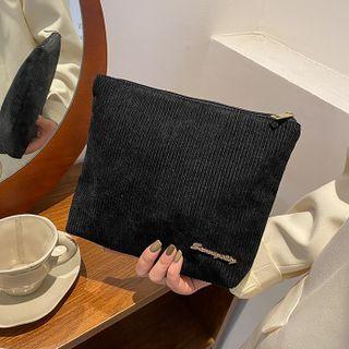 Plain Zip Clutch