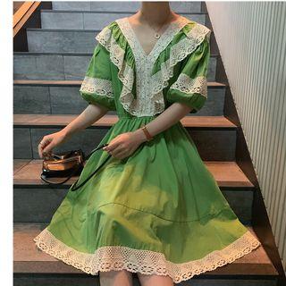 Short-sleeve Crochet Trim A-line Dress