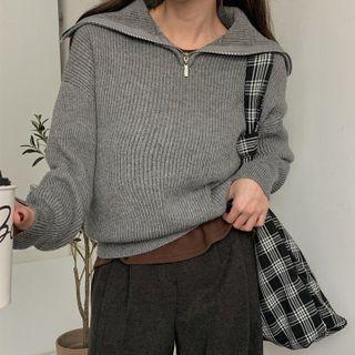 Zipped High-neck Rib-knit Pullover