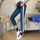 Contrast-trim Washed Straight-cut Jeans