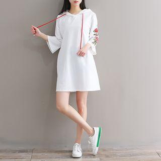 Floral Embroidered 3/4-sleeve Hoodie Dress