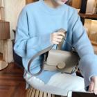 Slit-side Loose-fit Sweater