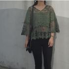 Lace V-neck 3/4 Sleeve Top