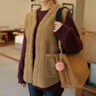 Dual-pocket Sherpa-fleece Vest