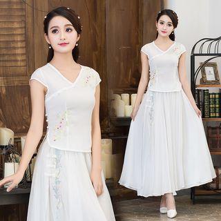 Cap-sleeve Embroidered T-shirt