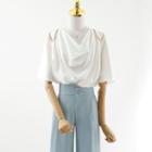 Short-sleeve Chain Detail Blouse / Wide Leg Pants